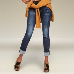 Cabi Authentic High Straight jeans 0 2 4